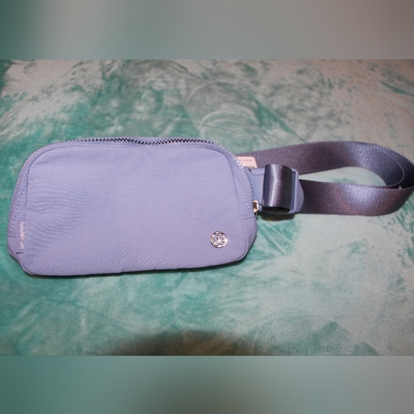Lululemon Light Blue Belt Bag - Picture 5 of 5